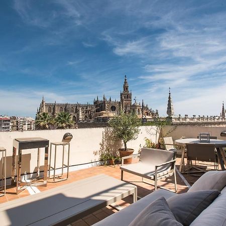Puerta Del Leon Apartment Seville Luaran gambar