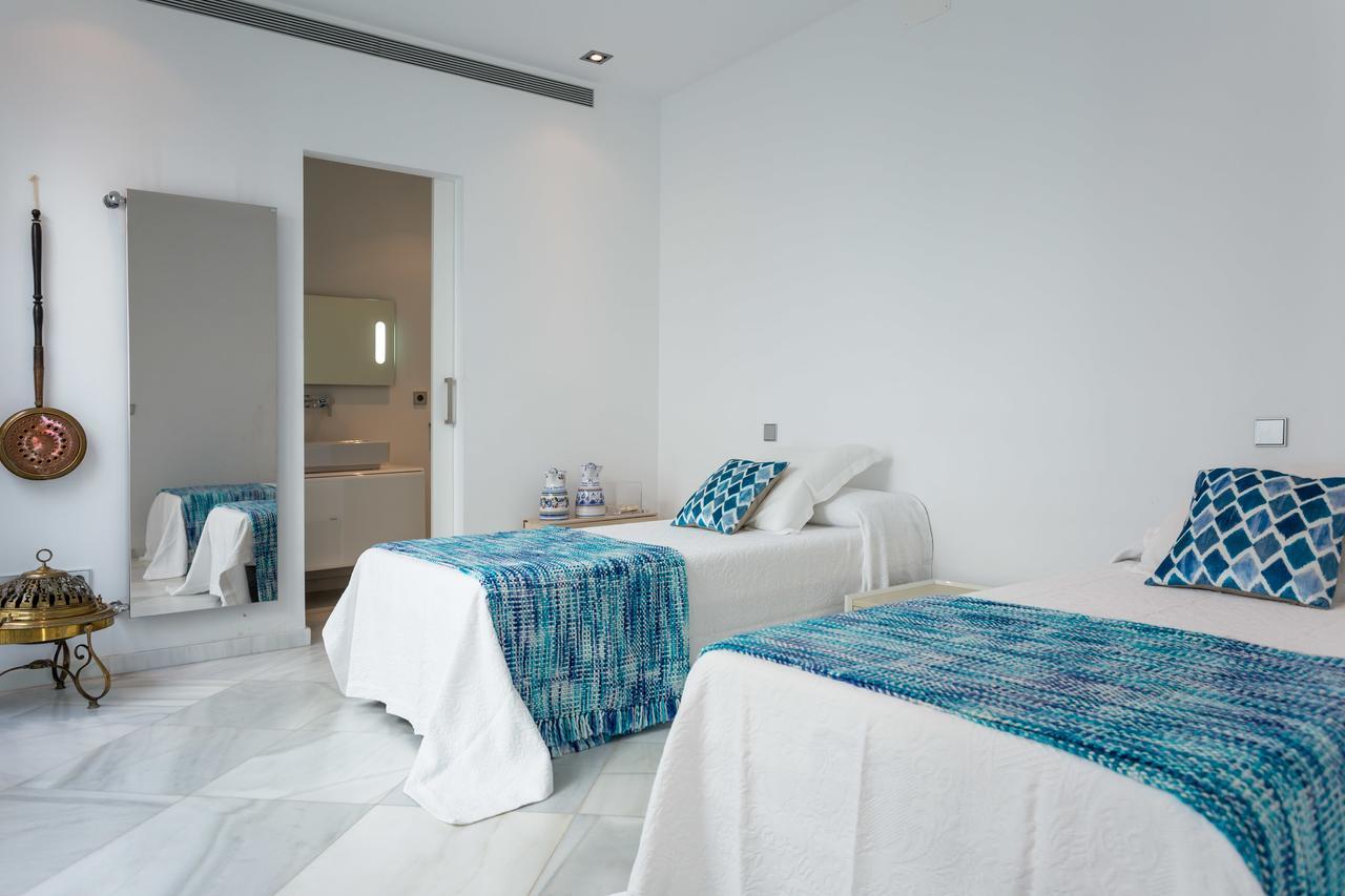 Puerta Del Leon Apartment Seville Luaran gambar